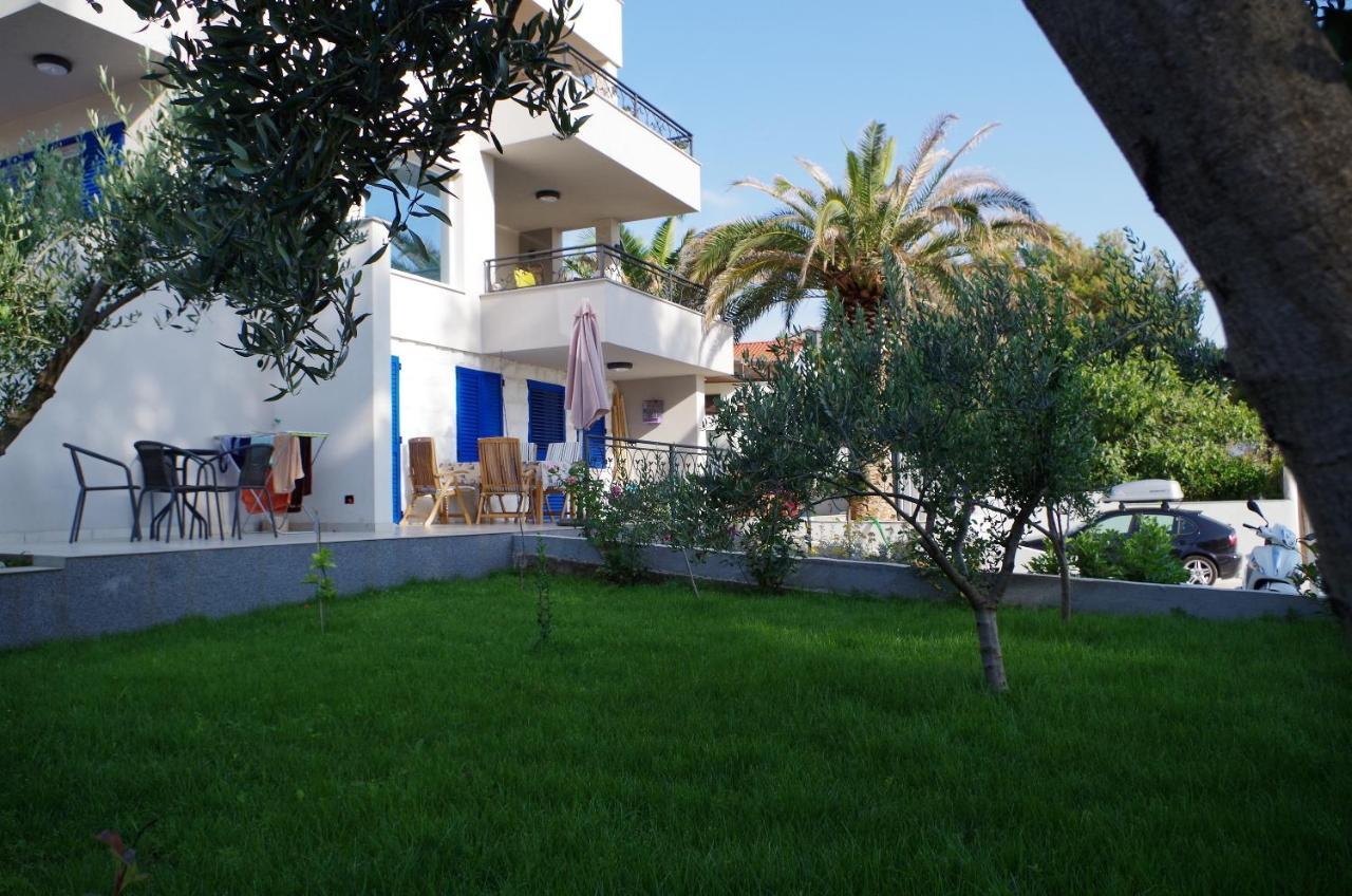 Apartments By The Sea Slatine, Ciovo - 14158 エクステリア 写真